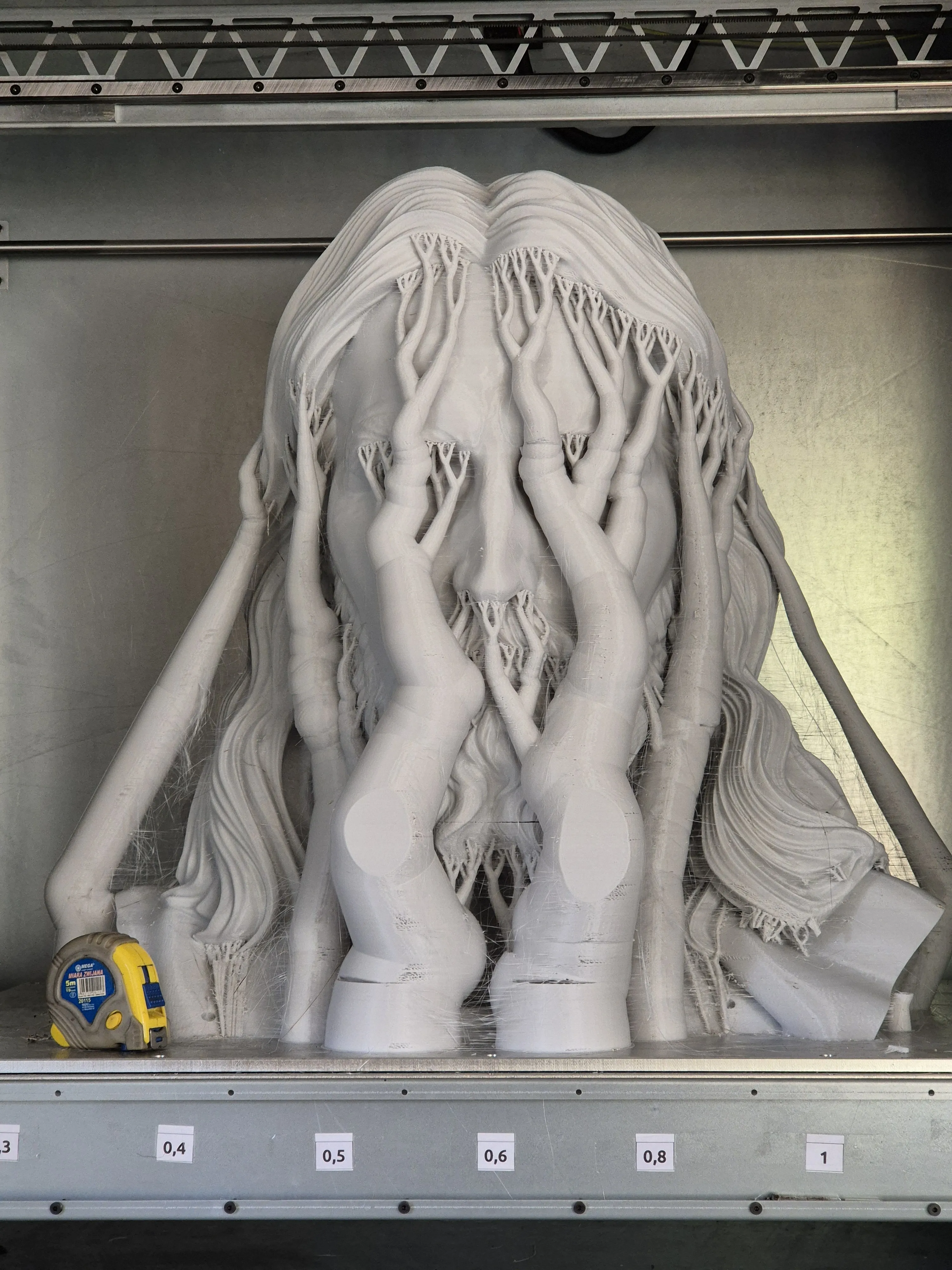 Wielkogabarytowa figura podczas druku 3D
